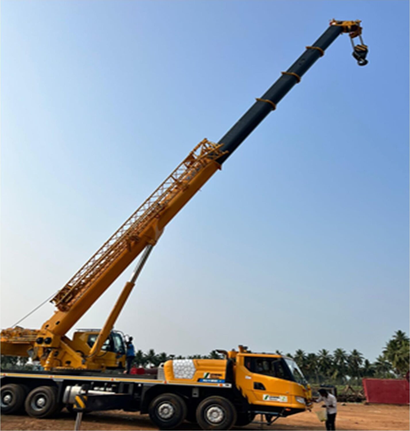 XCMG 60MT truck crane